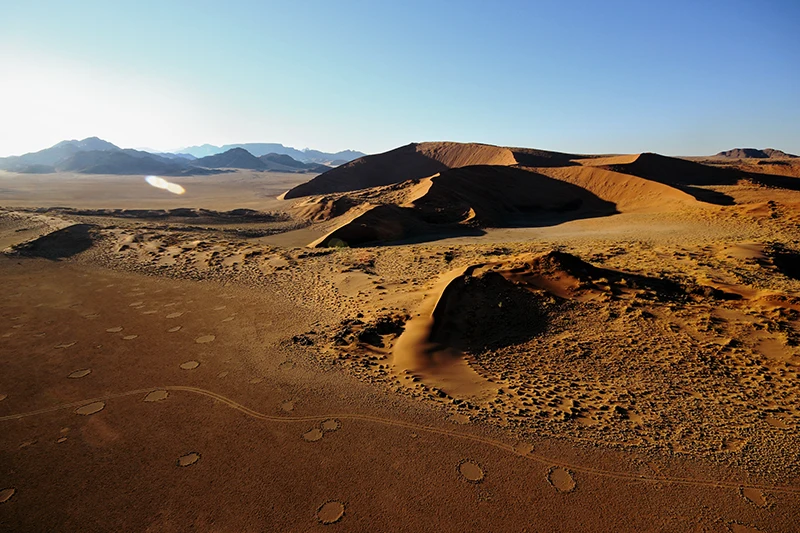 Guided Namibia Photography Tour South-Balloon-flight-Namib desert
